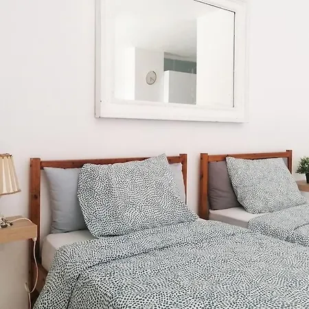 Apartamento Coqueto Estudio Con Vistas A 800 De La Playa *